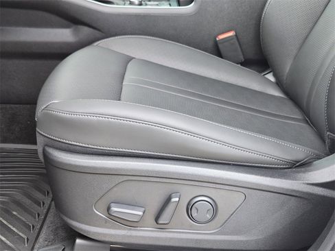 New 2026 Kia Sorento S w/ S Panoramic Sunroof Package image 17