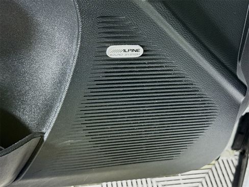 Used 2017 Dodge Challenger R/T Scat Pack image 8