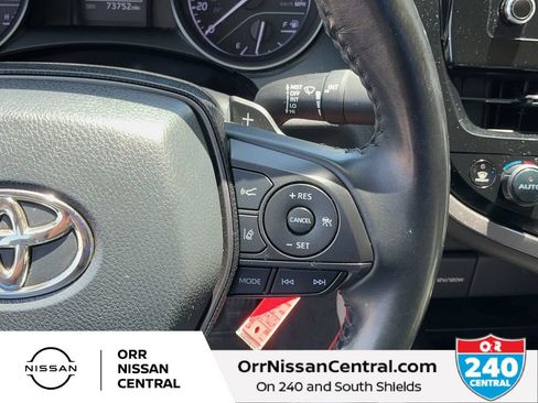 Used 2022 Toyota Camry SE FWD image 20