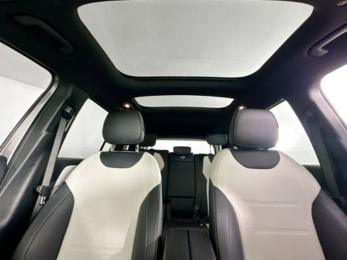 Certified 2023 Mercedes-Benz GLB 250 4MATIC image 20