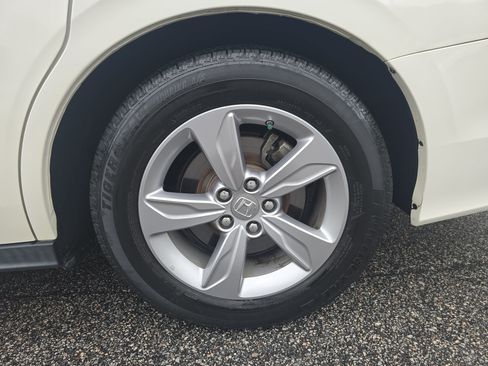 Used 2019 Honda Odyssey EX-L image 31