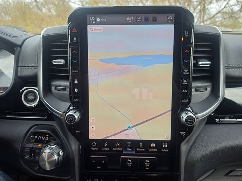 Used 2025 RAM 1500 Laramie AWD/4WD image 20