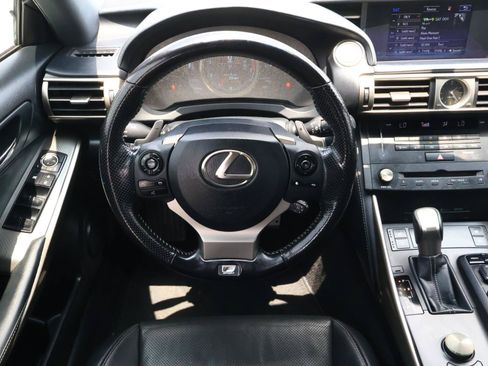 Used 2016 Lexus IS 200t w/ F Sport Package RWD image 9