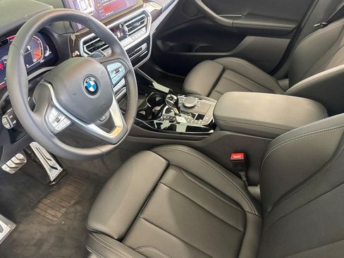 Used 2024 BMW X3 xDrive30i w/ Premium Package AWD/4WD image 4
