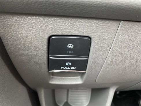 New 2025 Ford E-Transit Low Roof image 68