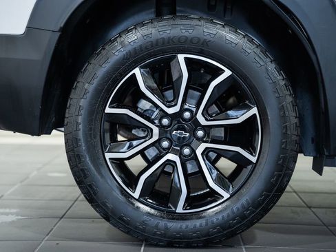 Used 2025 Chevrolet TrailBlazer ACTIV FWD image 19