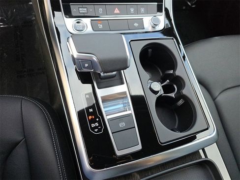 New 2026 Audi Q7 2.0T Premium image 29