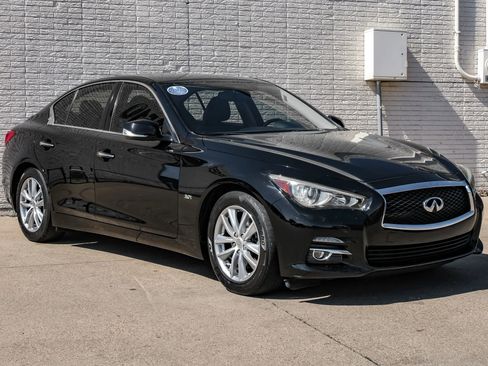 Used 2017 INFINITI Q50 3.0t Premium image 5