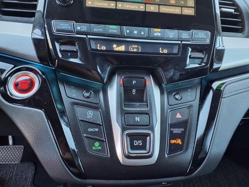 Certified 2023 Honda Odyssey Touring image 27