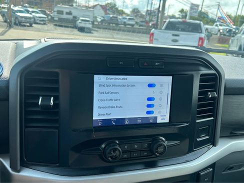 Used 2022 Ford F150 XLT image 32