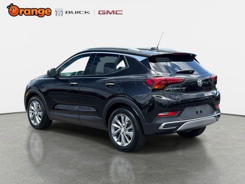 Used 2023 Buick Encore GX Essence w/ Experience Buick Package FWD image 5