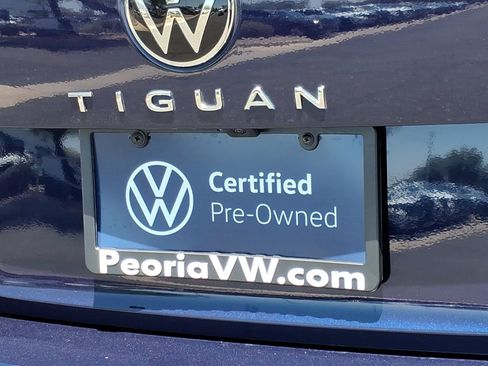 Certified 2023 Volkswagen Tiguan SE FWD image 15
