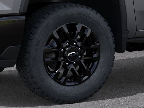 New 2026 Chevrolet Silverado 2500 Custom w/ Custom Value Package AWD/4WD image 9