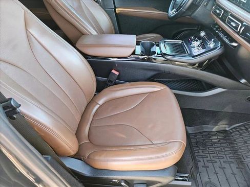 Used 2022 Lincoln Nautilus Reserve w/ Equipment Group 201A image 22