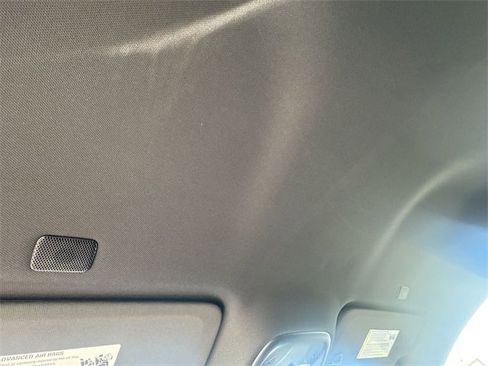 New 2026 Chevrolet Colorado LT image 19