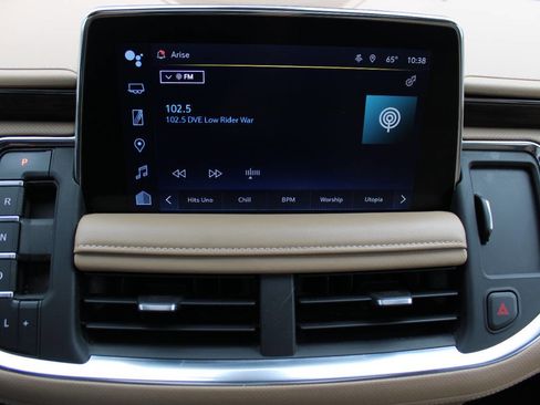 Used 2022 Chevrolet Suburban Premier image 26