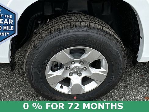 New 2025 RAM 1500 Big Horn image 6