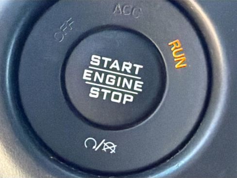 Used 2020 Jeep Gladiator Rubicon image 34