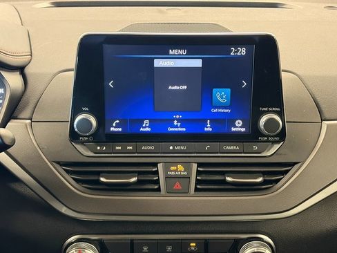 Used 2024 Nissan Altima 2.5 SR image 24