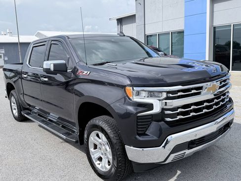 Used 2023 Chevrolet Silverado 1500 LTZ w/ Z71 Off-Road Package AWD/4WD image 2