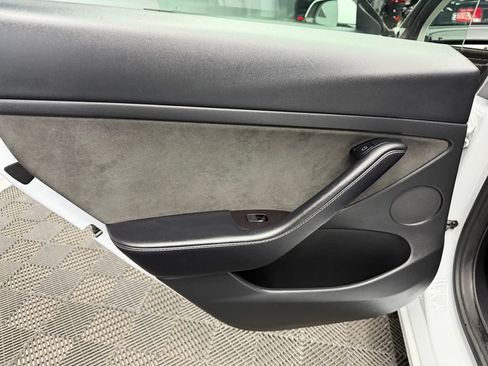 Used 2022 Tesla Model 3 RWD image 38