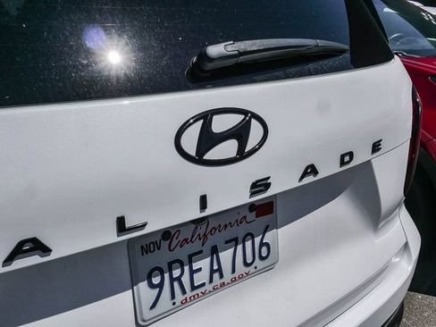 Used 2025 Hyundai Palisade Calligraphy AWD/4WD image 14