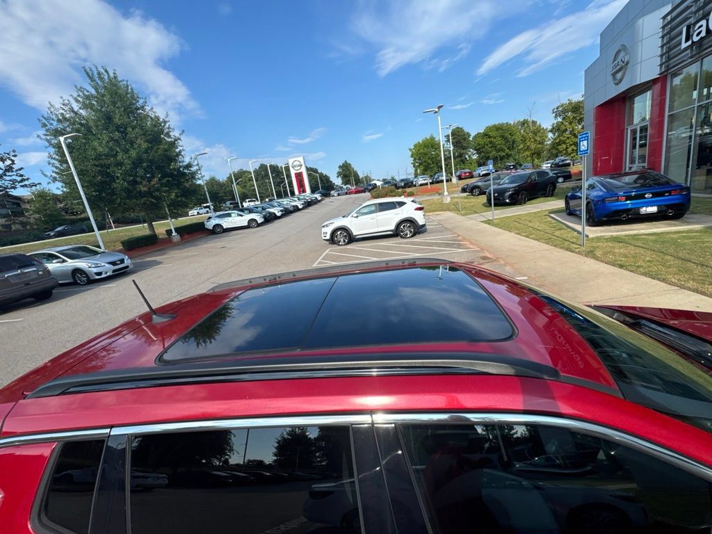 Used 2019 Jeep Compass Latitude w/ Popular Equipment Group FWD image 5