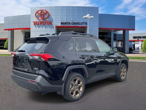 Used 2023 Toyota RAV4 AWD Hybrid image 8