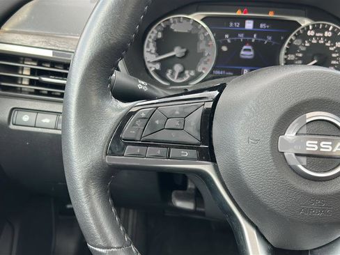 Used 2024 Nissan Altima 2.5 SV w/ SV Premium Package image 12