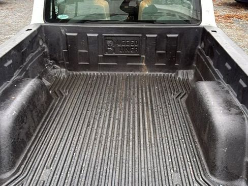 Used 2005 Ford Ranger STX image 8