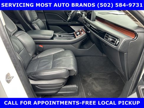 Used 2023 Lincoln Aviator Grand Touring w/ Equipment Group 301A image 28