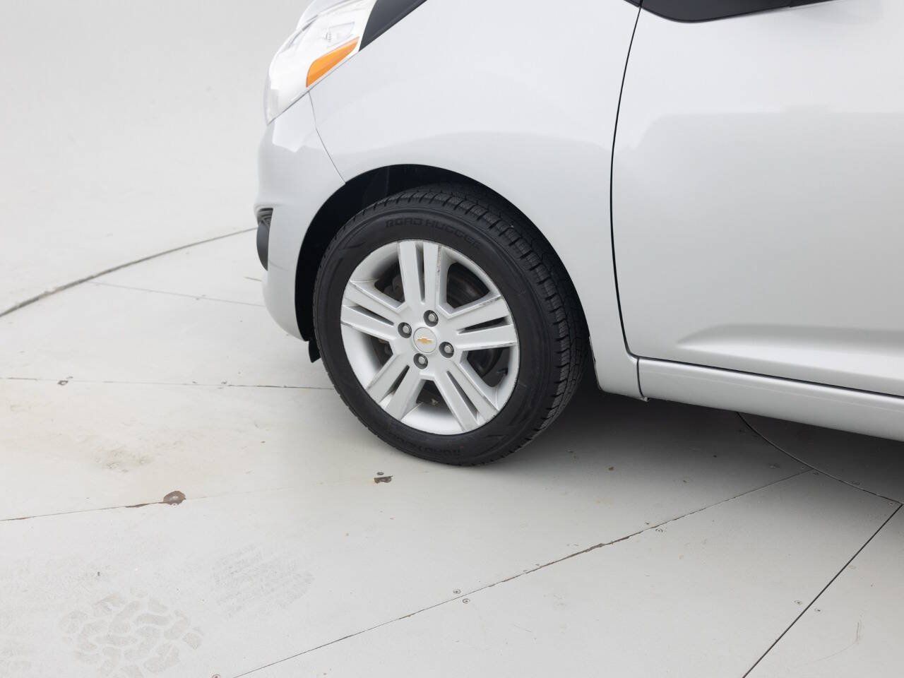 Used 2015 Chevrolet Spark LT FWD image 16