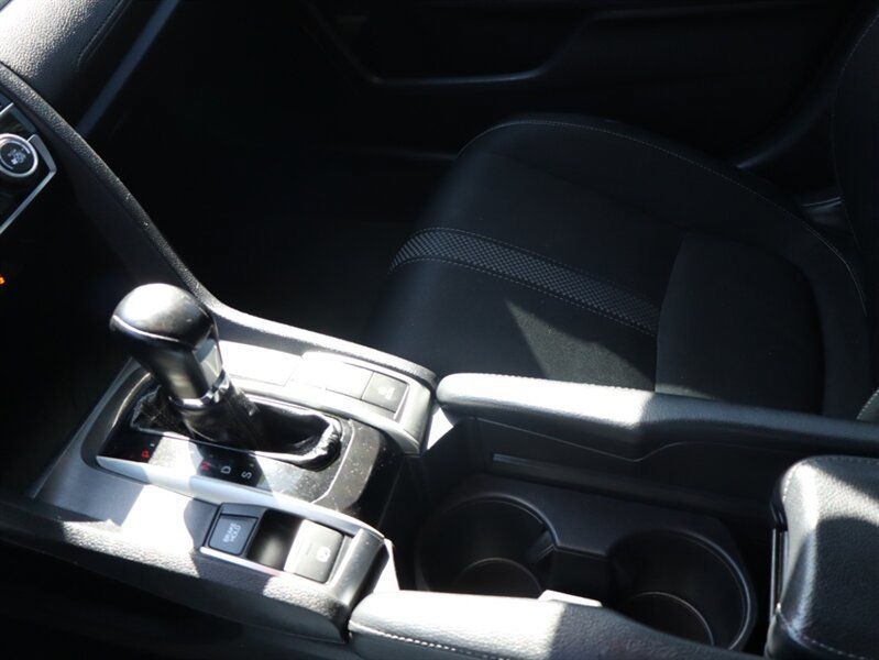 Used 2019 Honda Civic Sport image 25