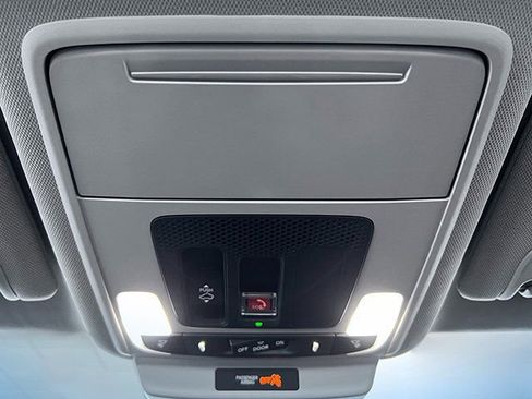 Certified 2023 Honda Accord Touring image 21