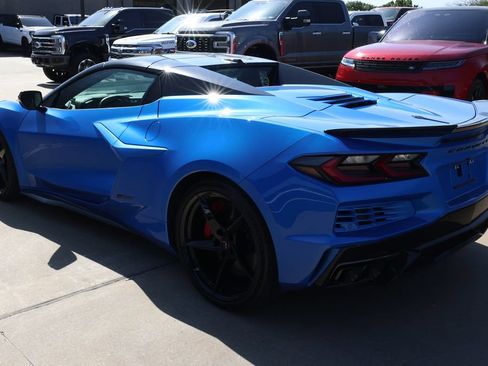 Used 2025 Chevrolet Corvette E-Ray w/ Stealth Interior Trim Package AWD/4WD image 7