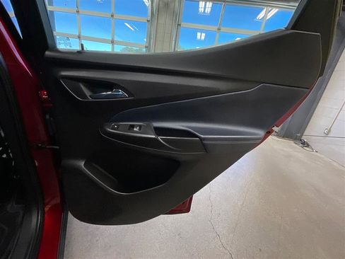 Used 2022 Chevrolet Bolt EUV Premier w/ Sun & Sound Package FWD image 22