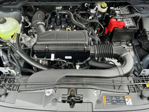 New 2025 Ford Escape ST-Line w/ Tech Pack #1 image 27