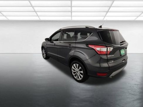 Used 2018 Ford Escape Titanium image 6