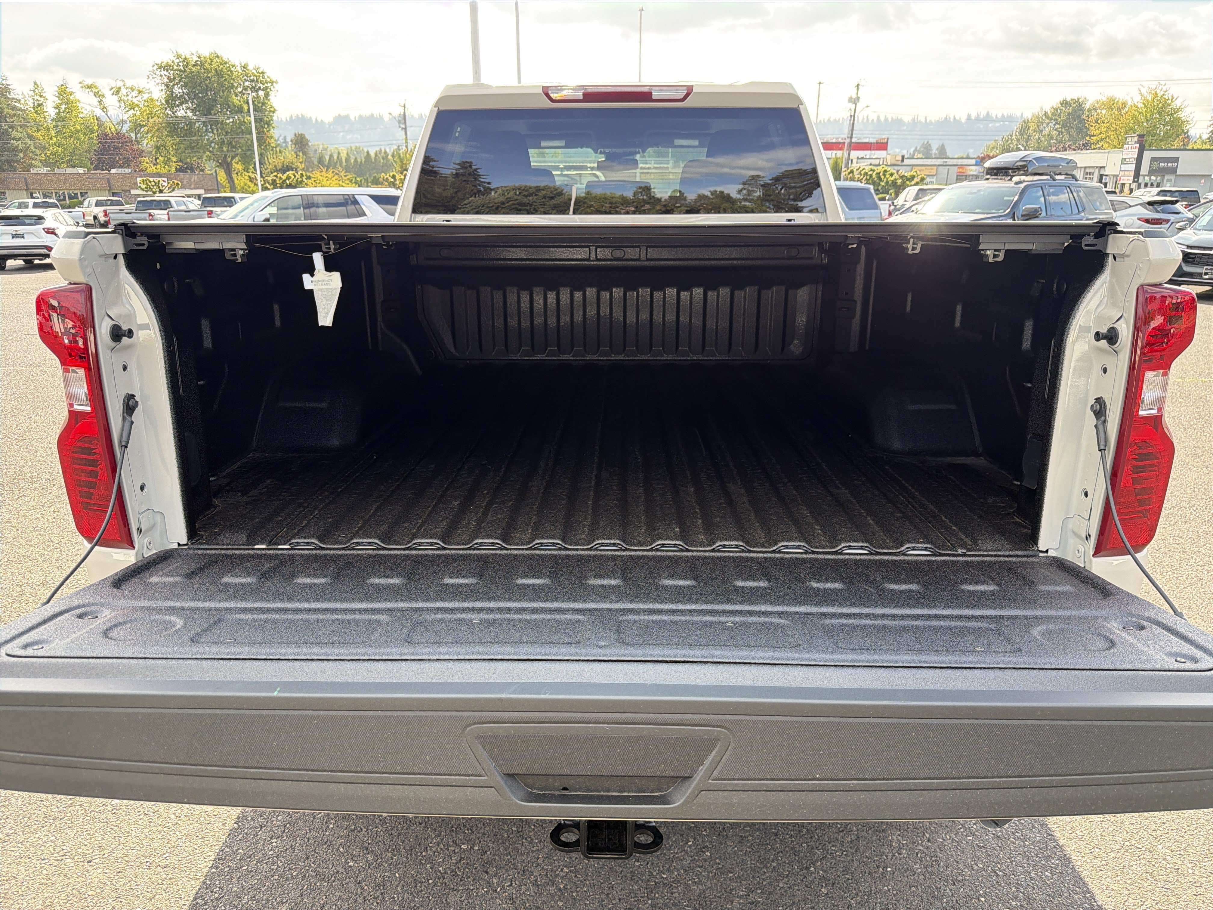 New 2026 Chevrolet Silverado 2500 Custom AWD/4WD image 5