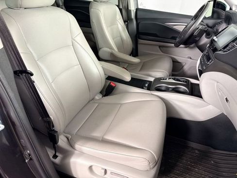 Certified 2022 Honda Ridgeline RTL-E image 3