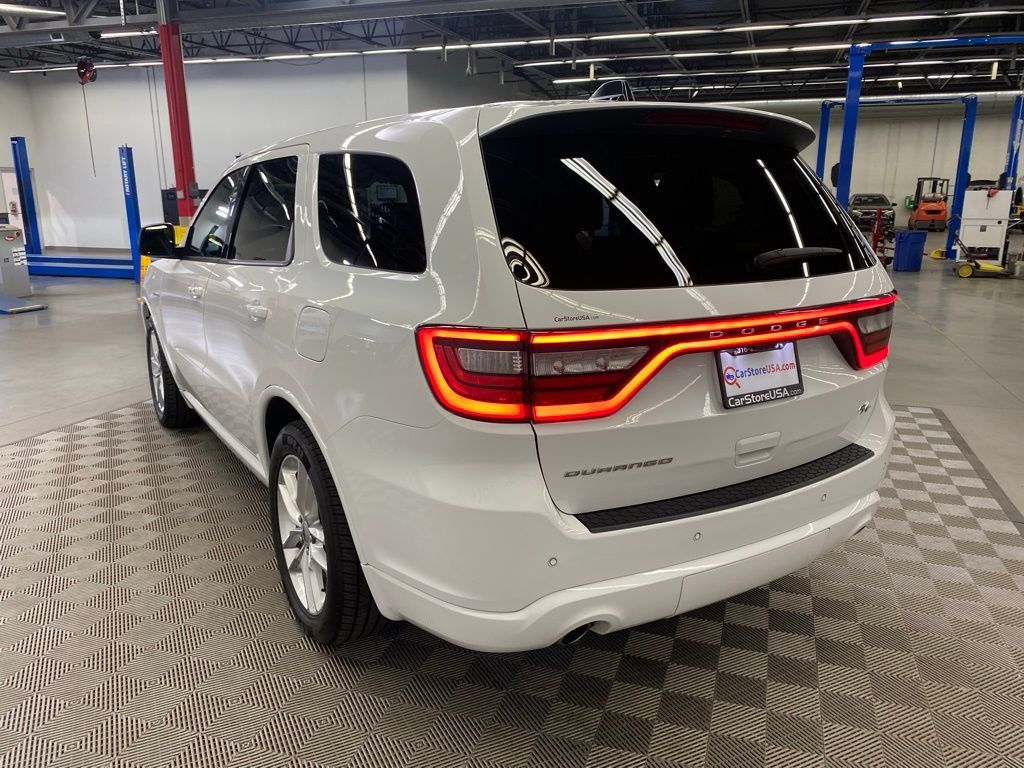 Used 2024 Dodge Durango R/T RWD image 8