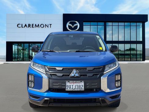 Used 2022 Mitsubishi Outlander Sport ES FWD image 2