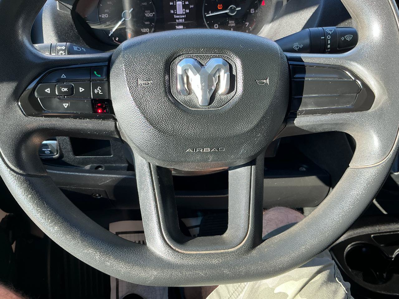 Used 2024 RAM ProMaster 2500 FWD image 11