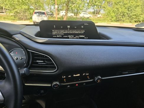 Used 2023 MAZDA CX-30 AWD 2.5 S w/ Select Package image 17