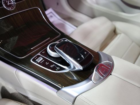 Used 2019 Mercedes-Benz C 300 Cabriolet image 28