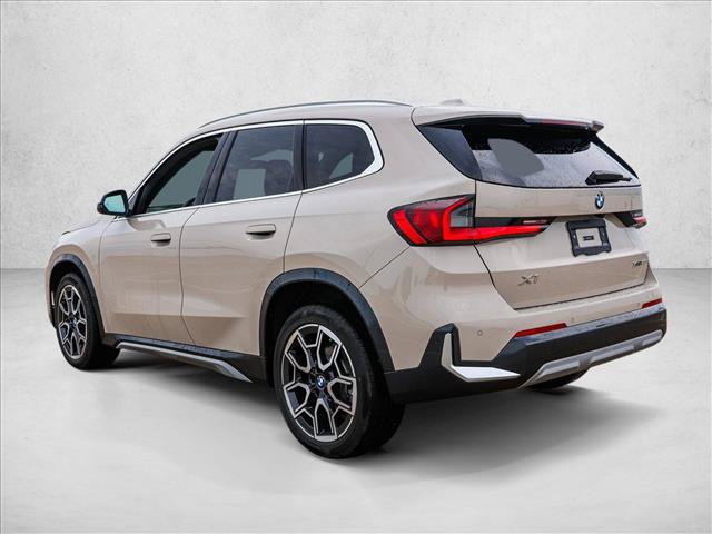 Used 2027 BMW X1 xDrive28i AWD/4WD image 7