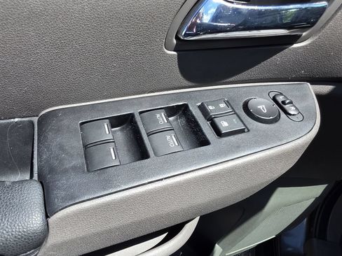 Used 2015 Honda Odyssey EX-L image 13