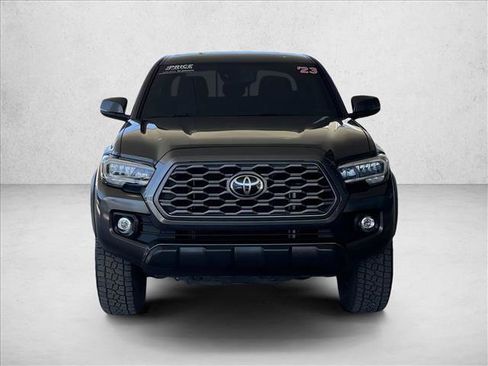 Used 2023 Toyota Tacoma TRD Off-Road AWD/4WD image 7