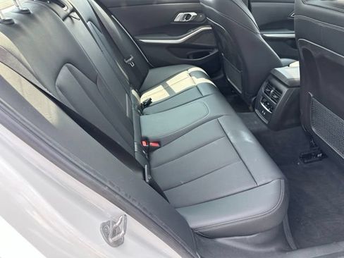 Used 2023 BMW 330i xDrive Sedan w/ Premium Package AWD/4WD image 9
