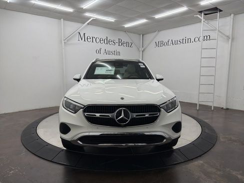 New 2026 Mercedes-Benz GLC 300 image 2